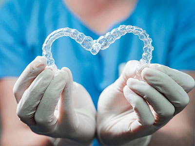 Hanhan Dental | Periodontal Treatment, Ceramic Crowns and Invisalign reg 